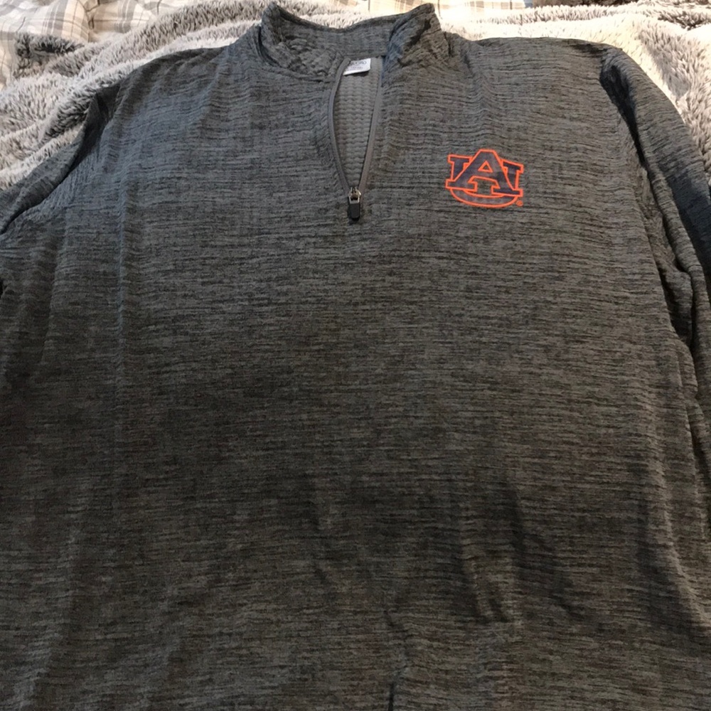 Auburn Tigers- Tag on 1/4 Zip pullover shirt
